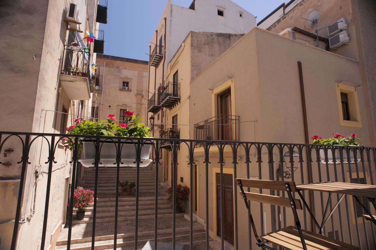 B&B Nencioli Castellammare del Golfo Exteriör bild
