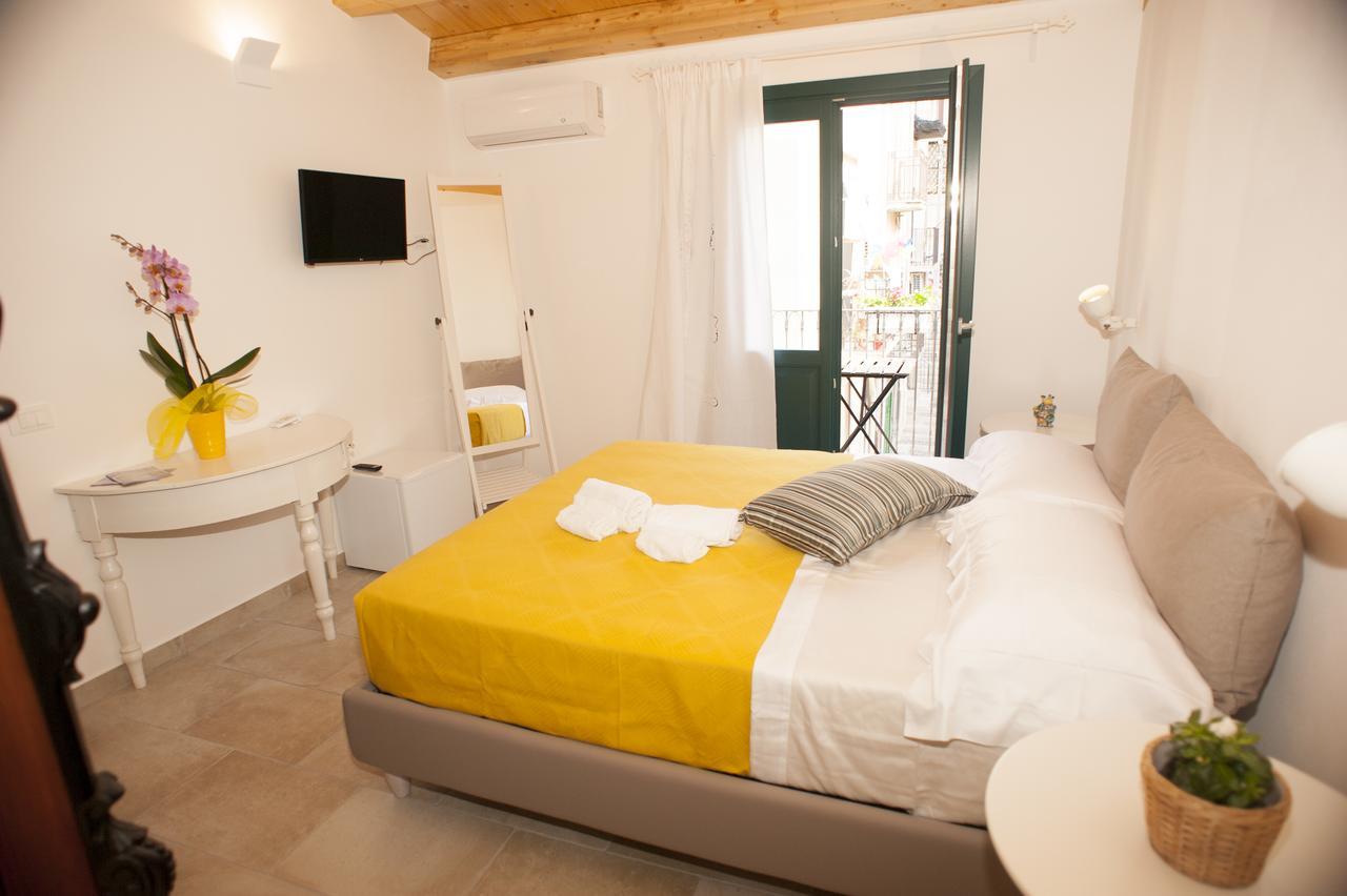 B&B Nencioli Castellammare del Golfo Exteriör bild